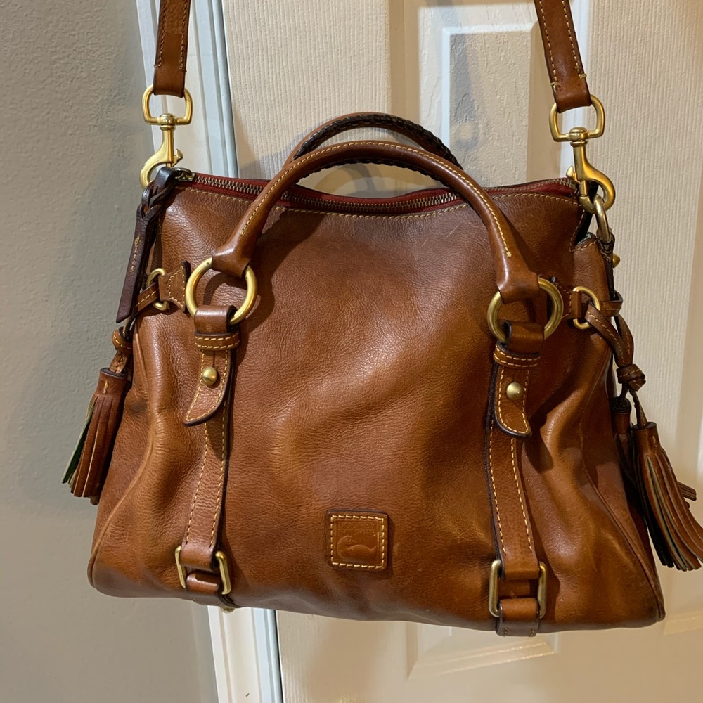 Dooney&Bourke Florentine small satchel
